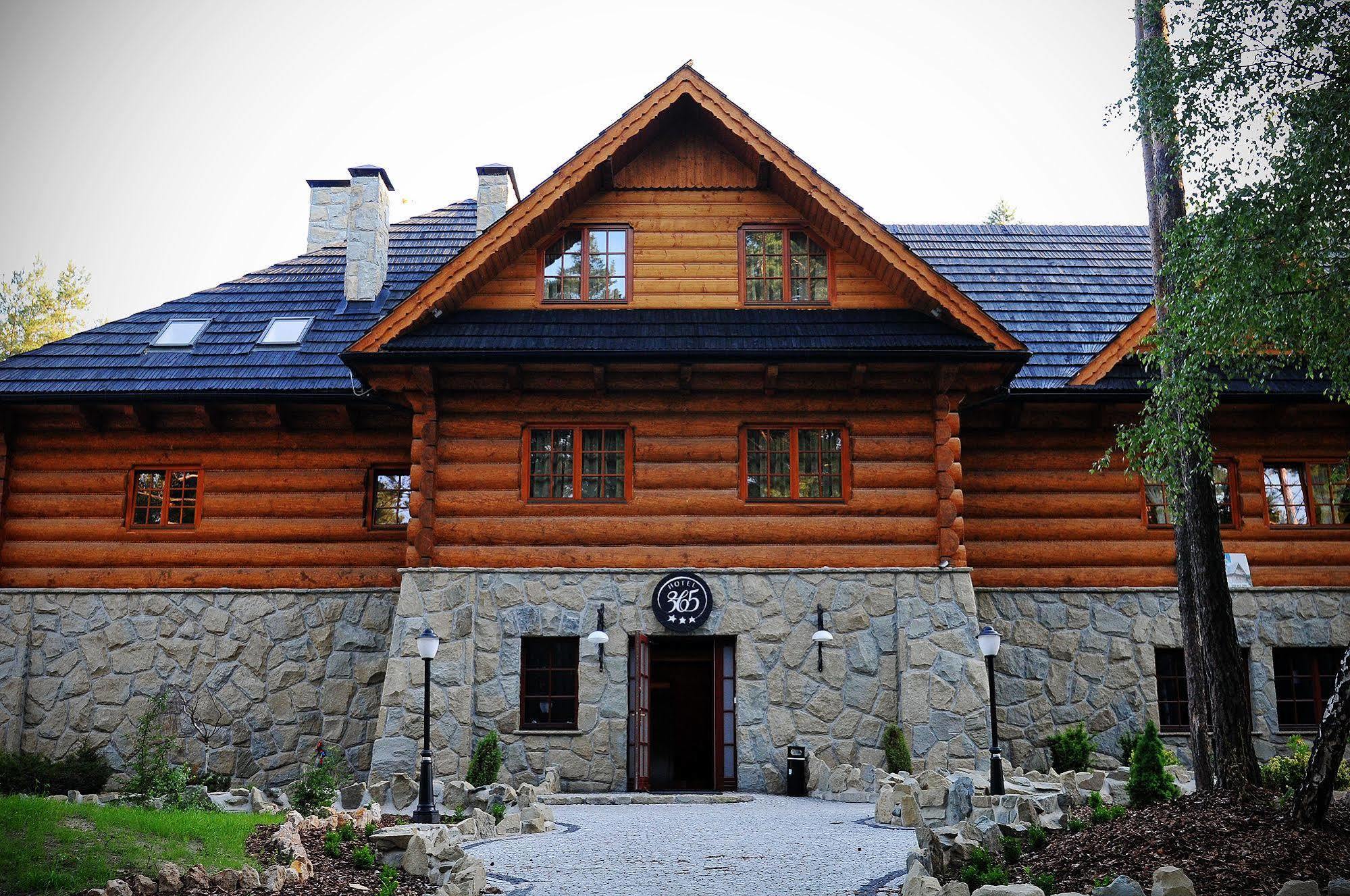 Hotel 365 Kielce Ngoại thất bức ảnh
